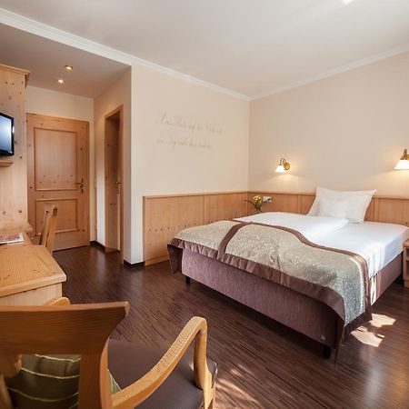 Hotel Eschenhof Kirchheim bei Muenchen エクステリア 写真